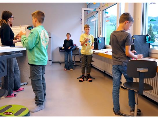 05 Thumbnail Ohnetitel 05 Thumbnail Ohnetitel