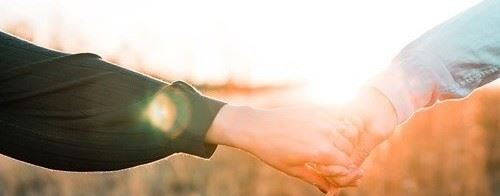 4 9 Fusion Passt 2 Halt Haende Wohl Shutter 1 4 9 Fusion Passt 2 Halt Haende Wohl Shutter 1